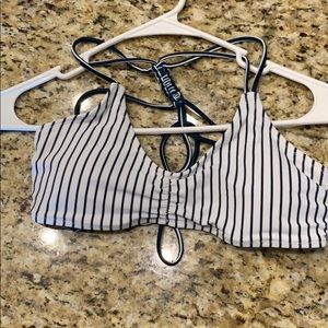 EUC bikini top from CUPSHE